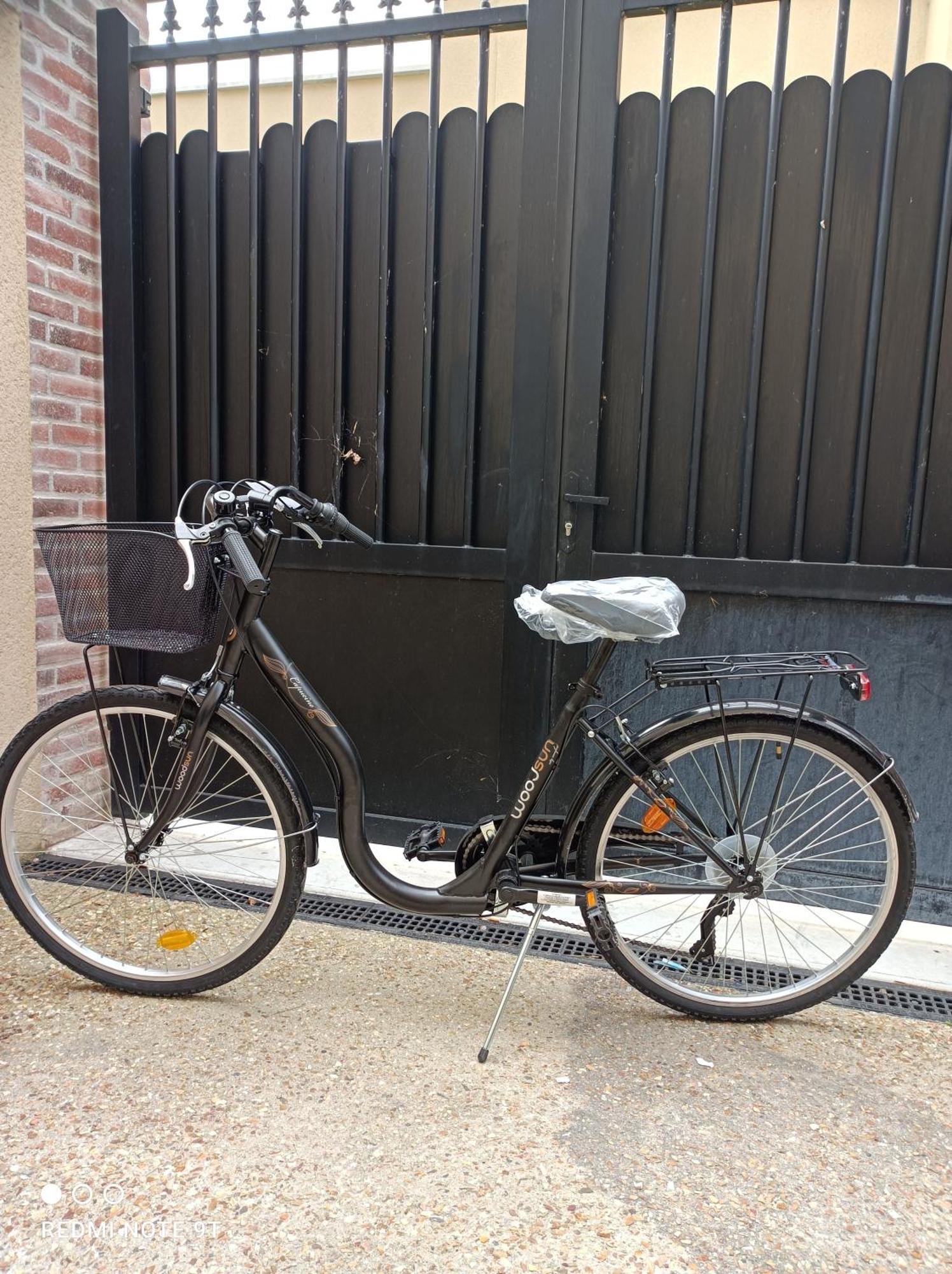 Tres Beau Studio Climatisation, Trois Etoiles, Parking A Velo, Velos En Option, Parking Prive Jardin Montargis Luaran gambar
